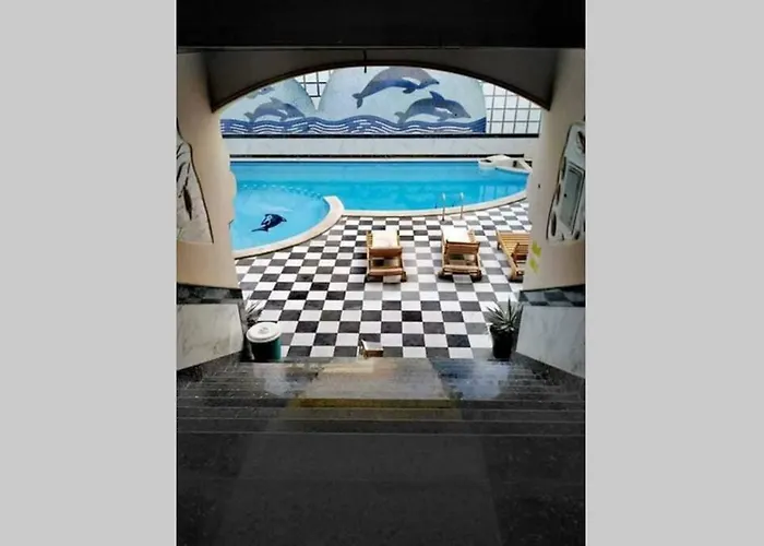 201sheraton Plaza Apartment *
