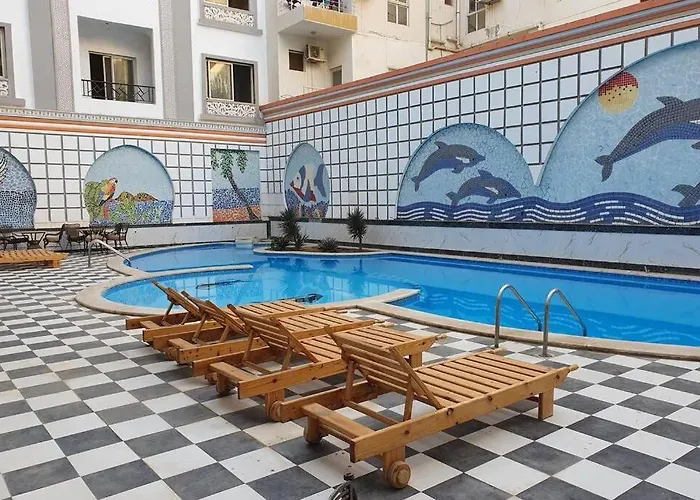 201sheraton Plaza Apartment *