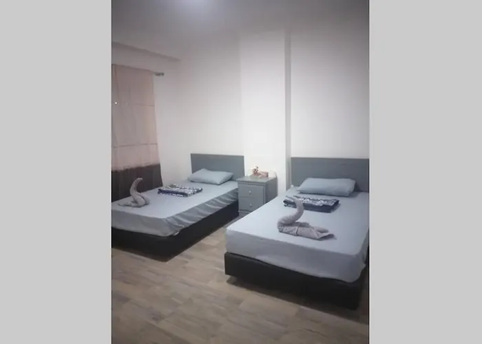 201sheraton Plaza Apartment *